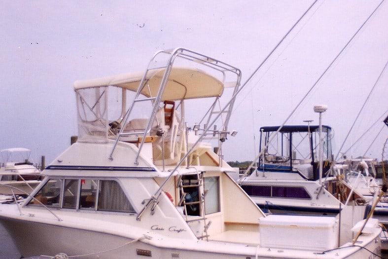 Chris Craft 30 Tournament Hunt Arch 1975 image 1