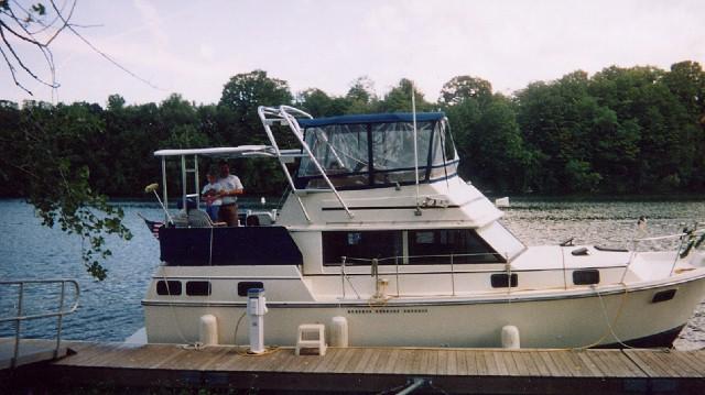 Carver 36 Aft Cabin Aft Deck Top 1982 image 1
