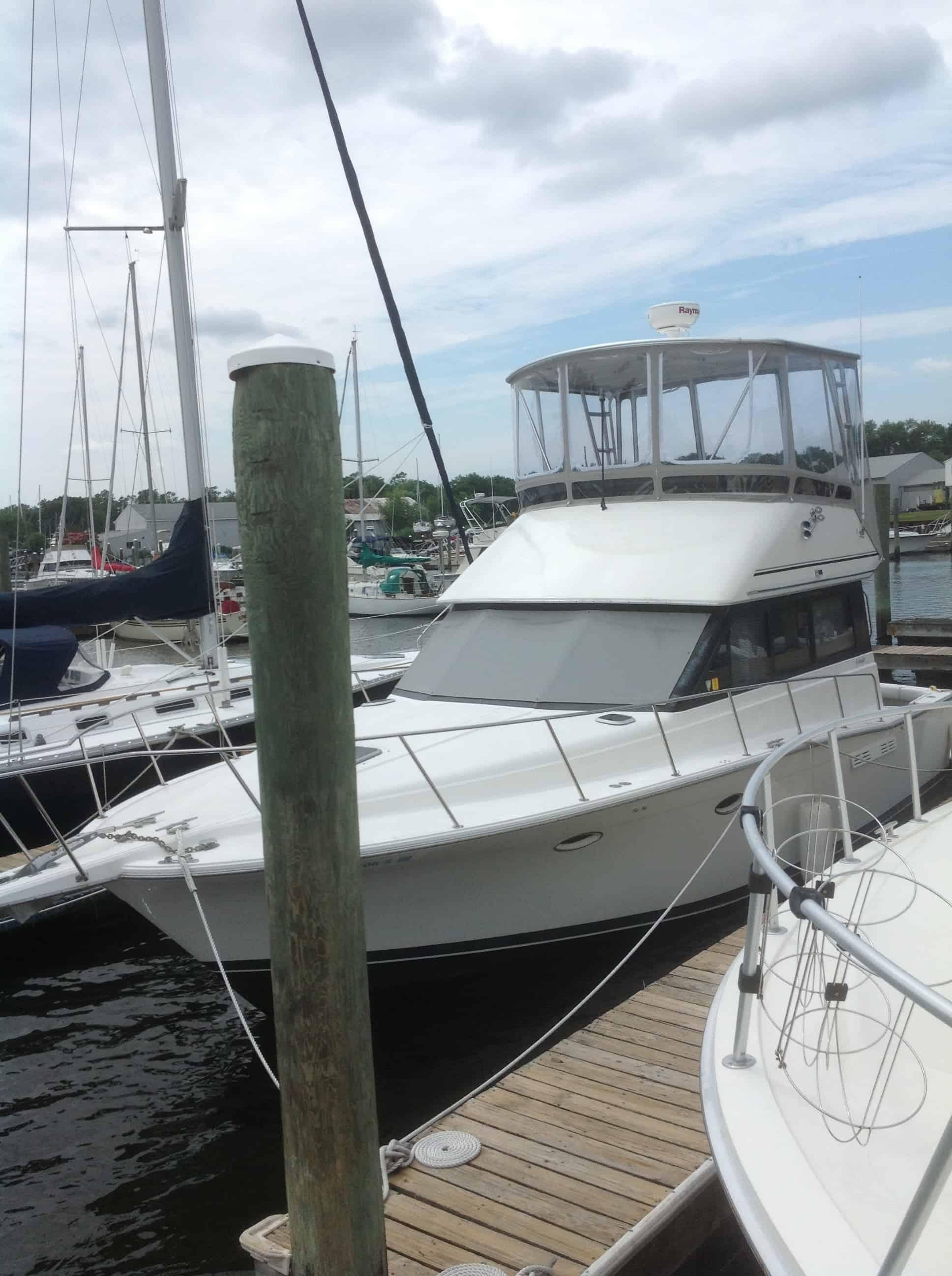 Atlantic Towers Top on a Catalina 34 Power sedan, showcasing its sleek design and functional features.