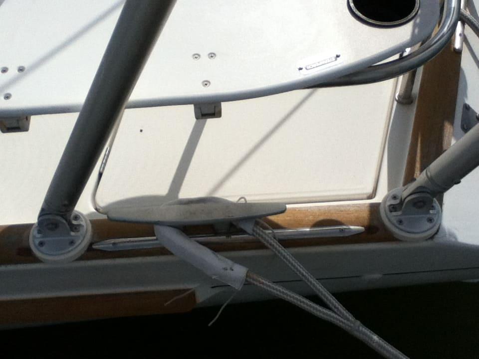 Beneteau 44 Center Cockpit Arch 1997 image 1