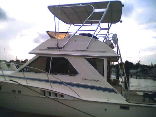 Chris Craft 36 Commander Top 1986 image 1