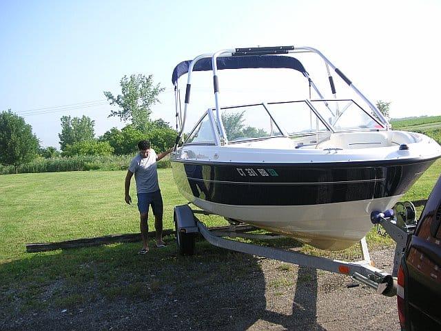 Boat image 1