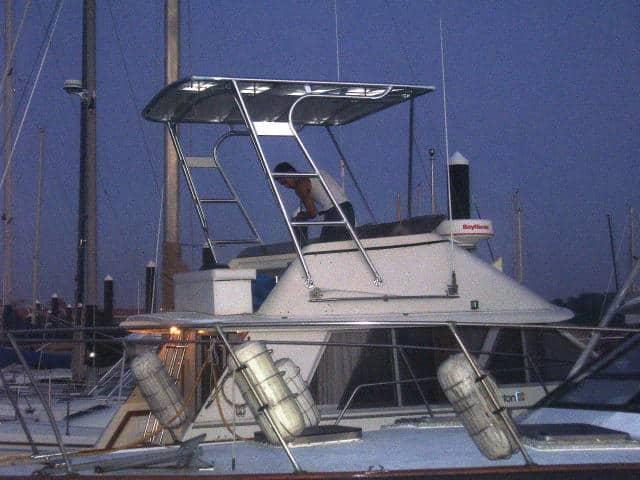 Silverton 34C Top 1984 image 1