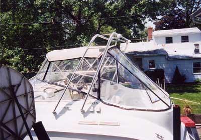 Atlantic Towers Arch installed on a Bayliner 2655 Cierra boat, showing the structure near the cabin and windshield.