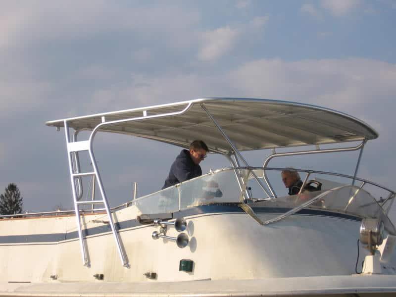 Hattaras 58 Motor Yacht Top 1977 image 1