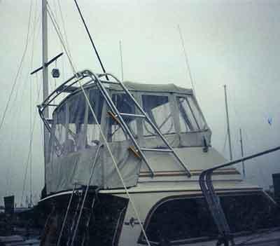 Egg Harbor 33 Convertible Arch 1982 image 1