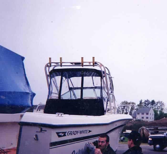 Grady White Arch image 1