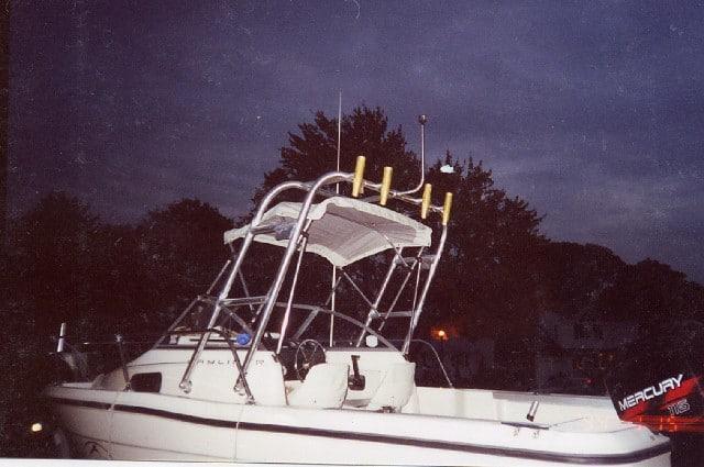 Boat image 1