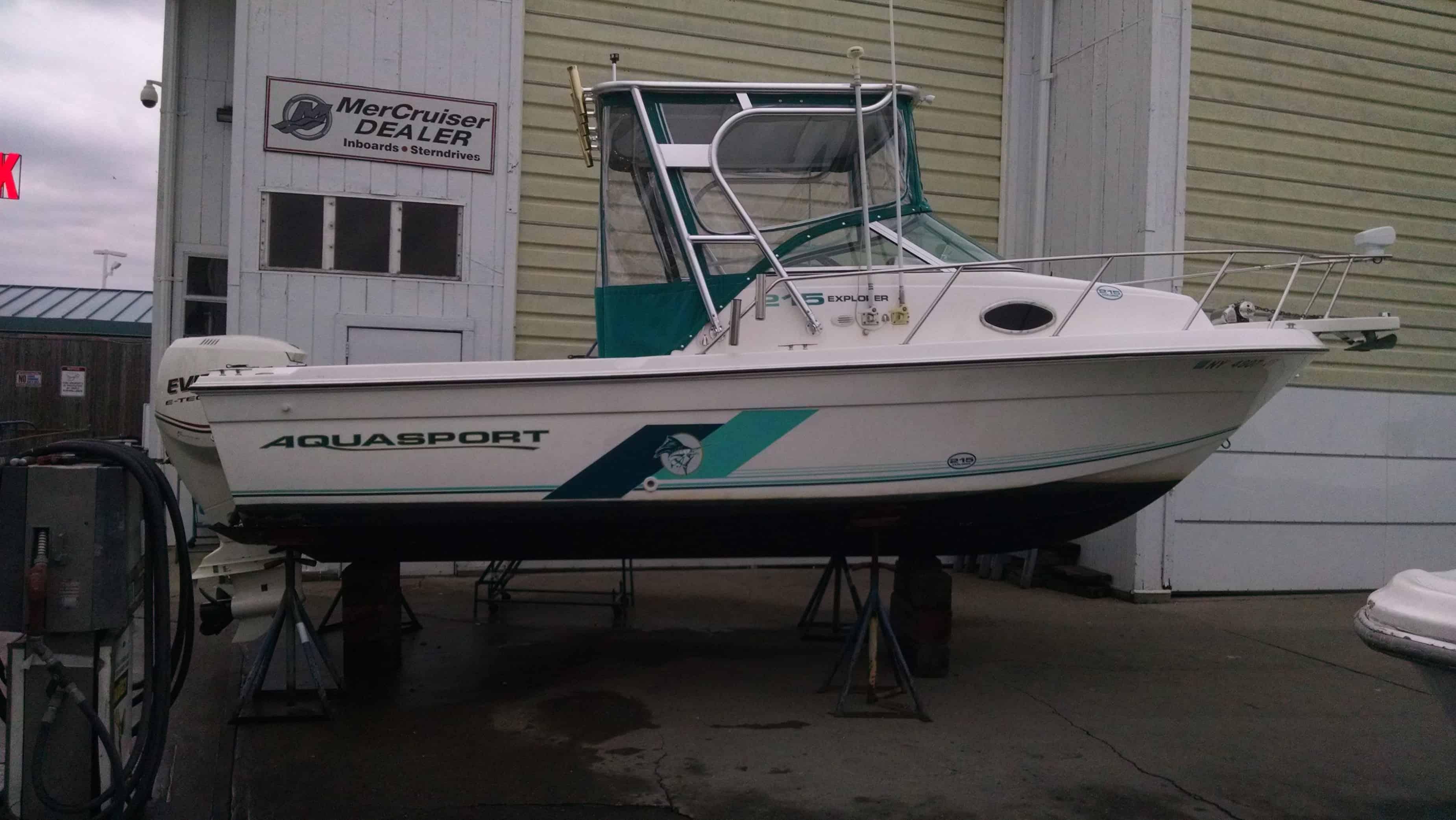 Boat image 1