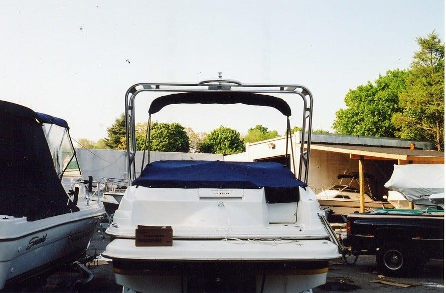 Regal 2120 Destiny Arch 2004 image 1