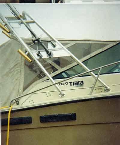 Tiara 2700 Open/ Pursuit Arch 1983 image 1