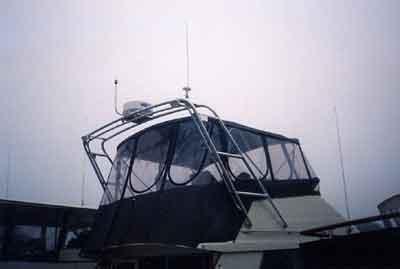Silverton 34 Convertible Arch 1978 image 1
