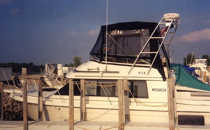 Carver Mariner Arch 1988 image 1