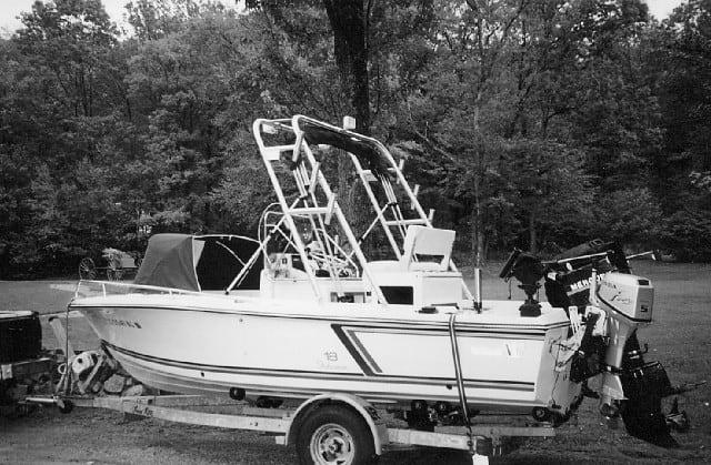 Wellcraft 18 Fisherman Arch 1981 image 1