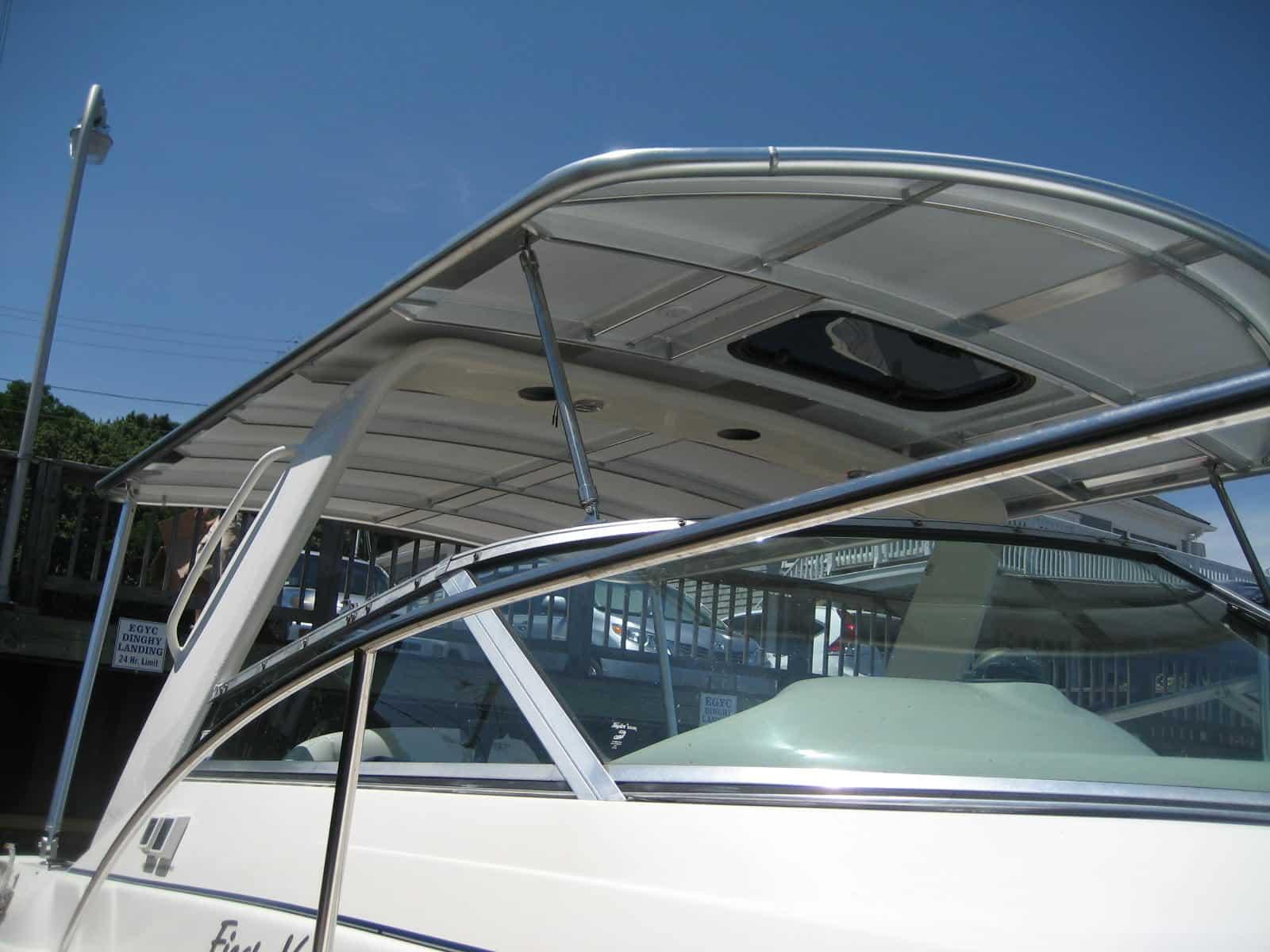 Rinker 310/312 Fiesta Vee,320 Express Top 2000 image 1