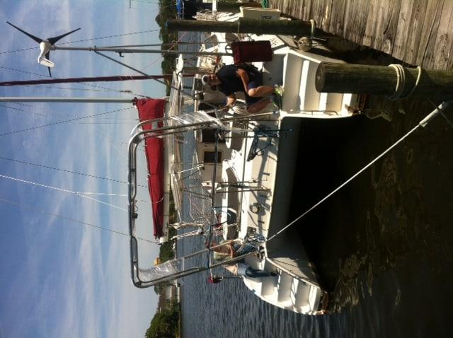 PDQ 32 Catamaran Arch image 1