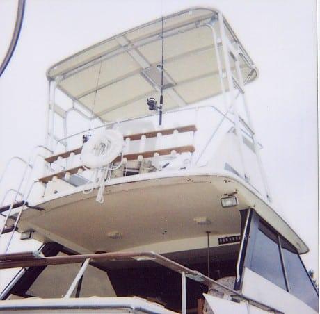 Trojan 32 Express FB Top 1974 image 1
