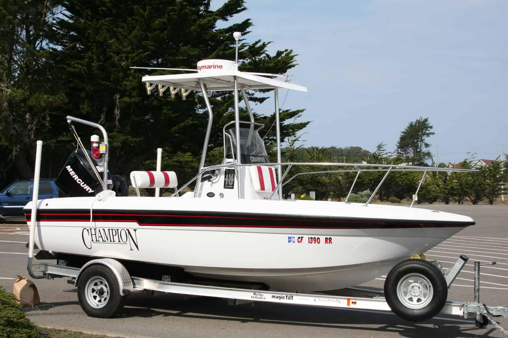 Champion Sea Champ T-Top 2006 image 1