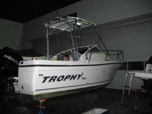 Trophy 2102/2152 Top 2010 image 1