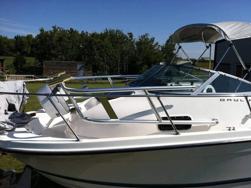 Atlantic Towers Arch installed on a Trophy 2052/2002 walkaround boat, showing the boat's side view and arch structure.