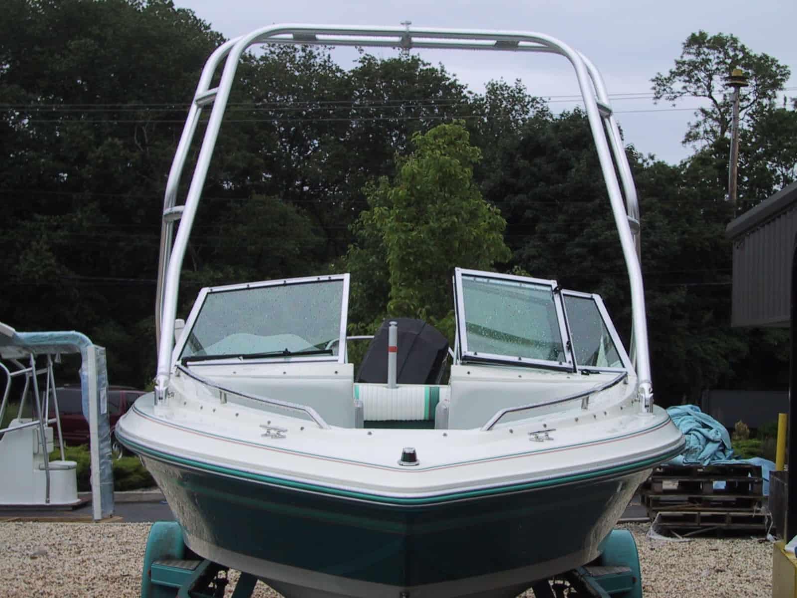 Sea Ray 190 SkiRay O/B Air Tower 1994 image 1