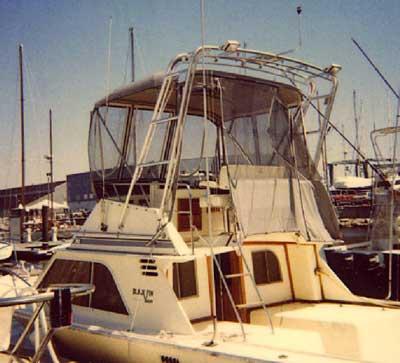 Atlantic Towers arch on a Blackfin 32 Sportfisherman, showcasing its sleek design for sportfishing activities.