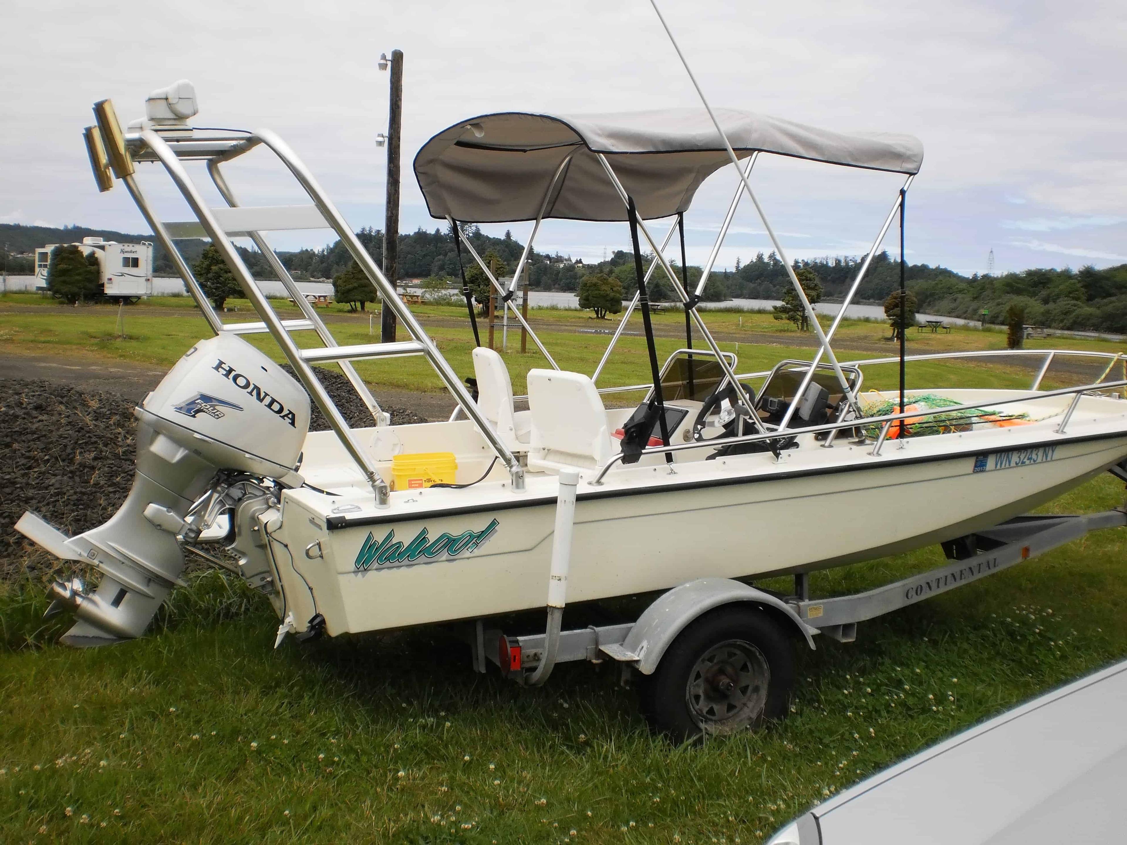 Boat image 1
