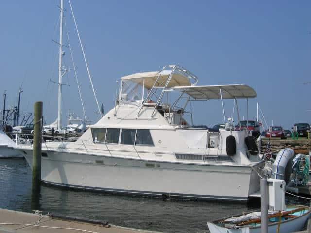 Silverton 40 Aft Deck Aft Deck Top 1982 image 1