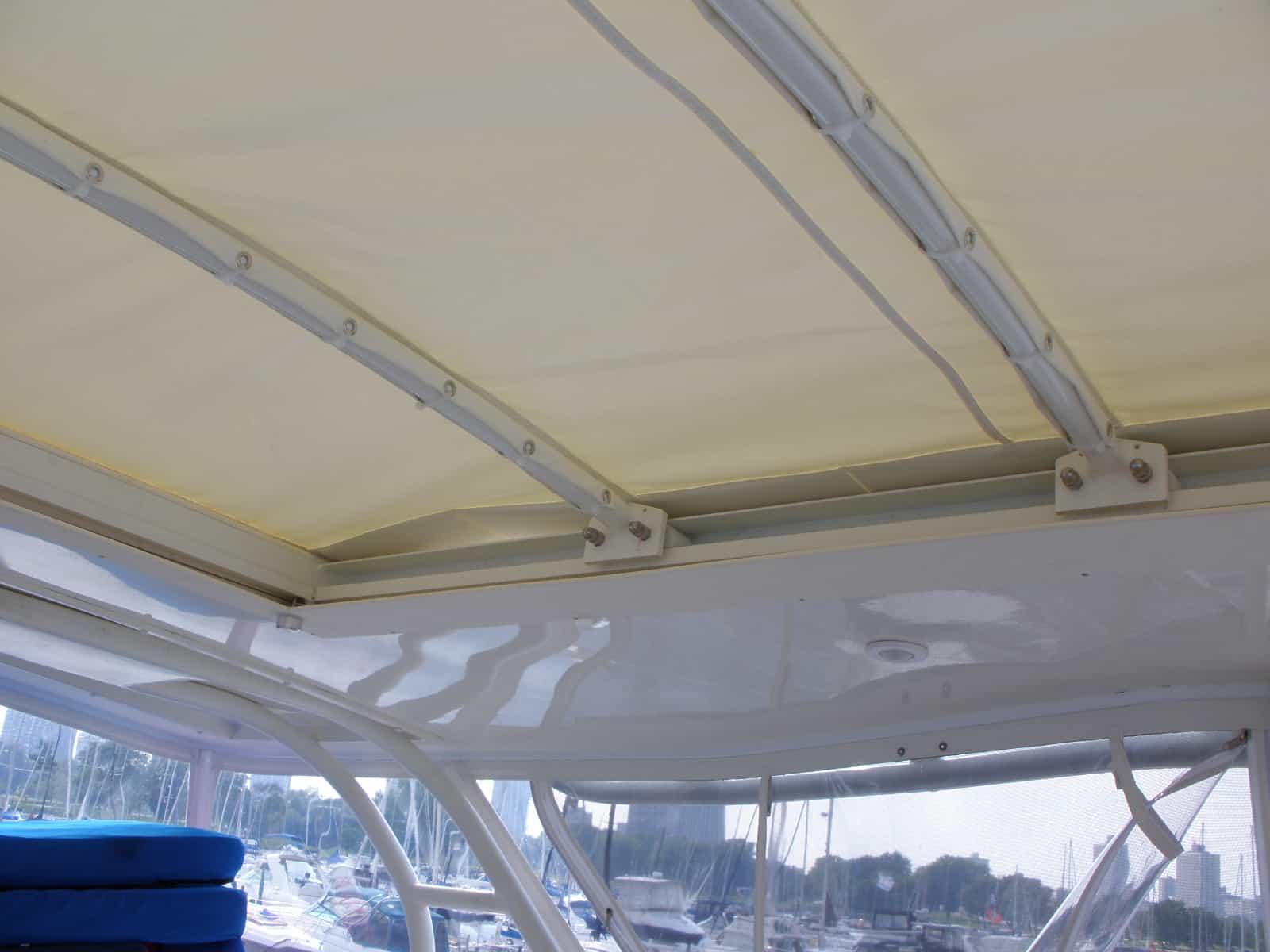 Silverton 43 Motor Yacht Accessories 2001 image 1