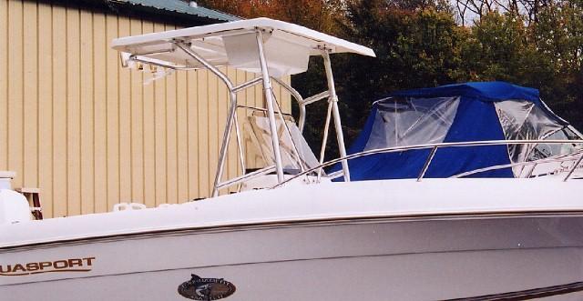 Aquasport 205 Osprey Center Console T-Top 1998 image 1