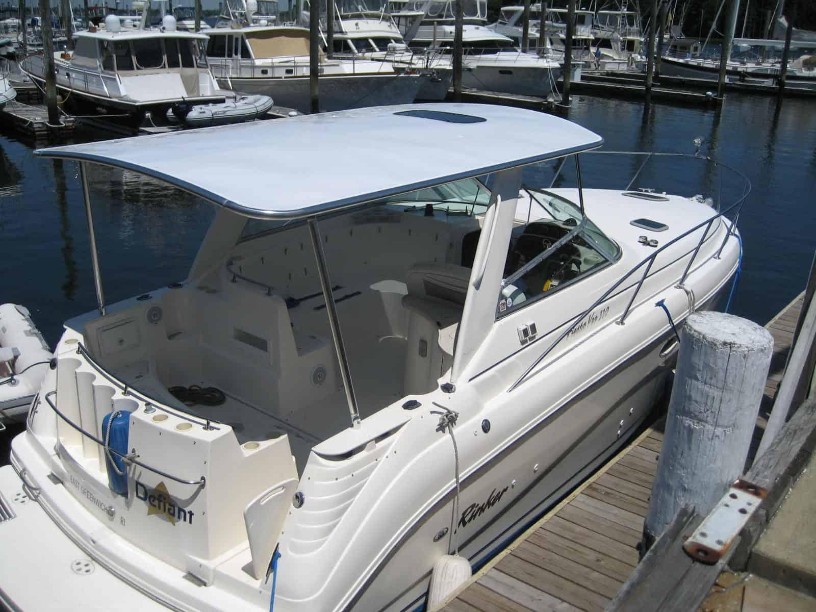 Rinker 310/312 Fiesta Vee,320 Express Top 2000 image 1