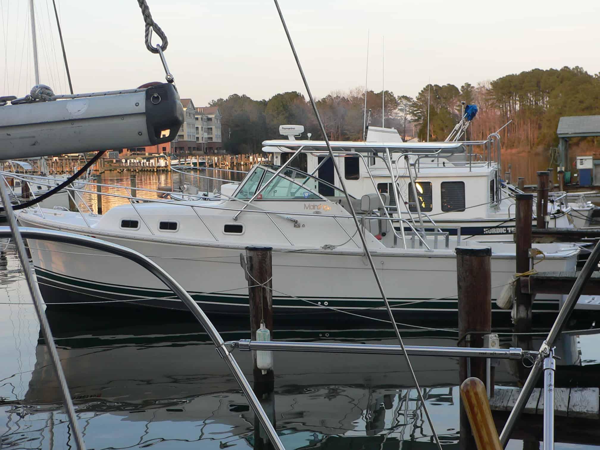 Mainship 30 Pilot T-Top 1998 image 1